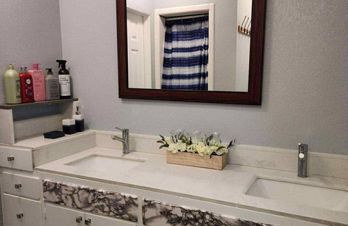 Santa Ana Apartment | Studio Near Disney