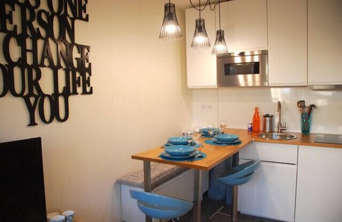 Meriadeck Apartment | Studio of 27m² in downtown