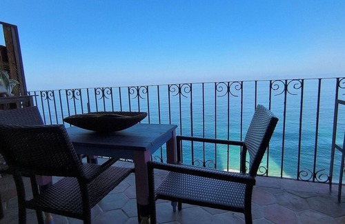 Boca de Tomatlan Condo | Studio on the beach and beautiful sea view