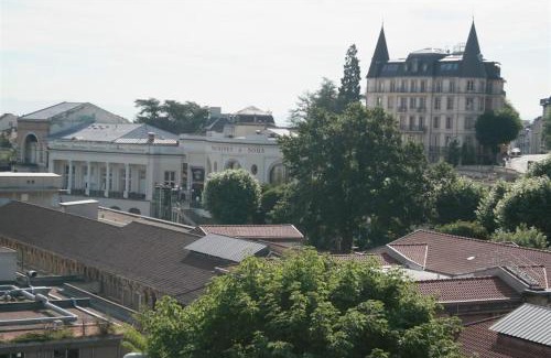 Chamalieres Apartment | Studio opposite Thermes and Casino