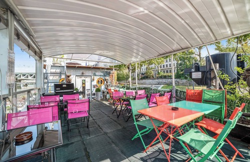2nd Arrondissement Apartment | Studio Péniche, La Timonerie, Côté Lyon Perrache