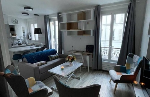 Quartier de la Chapelle Apartment | Studio Paris 18 eme Arrondissement