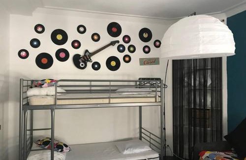 Milly-la-Foret Apartment | Studio POP DESIGN