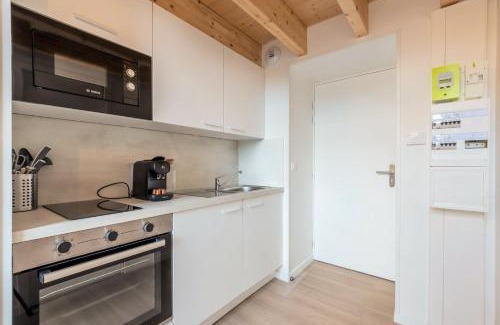 Annappes Apartment | Studio pour deux personnes en mezzanine