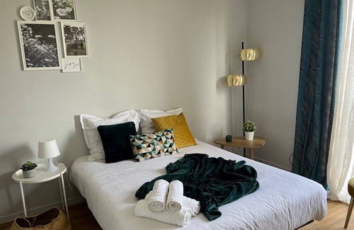 Ramonville-Saint-Agne Apartment | Studio Proche au Pied des Commerces de Proximité, des bus et Métro