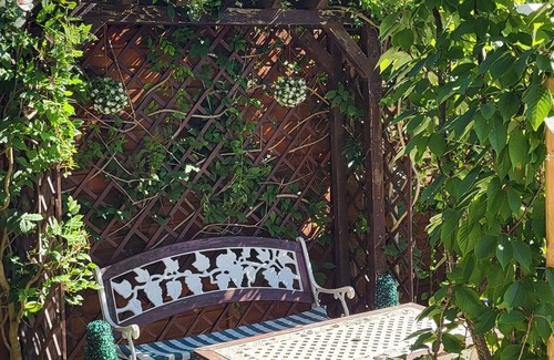 Quartier Saint-Leon Apartment | Studio proche du centre de Colmar avec jardin privatif