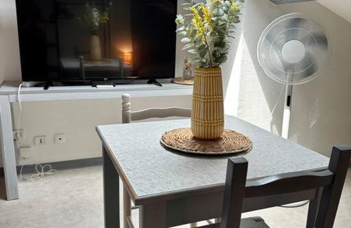 Bourg-en-Bresse Apartment | Studio proche Gare