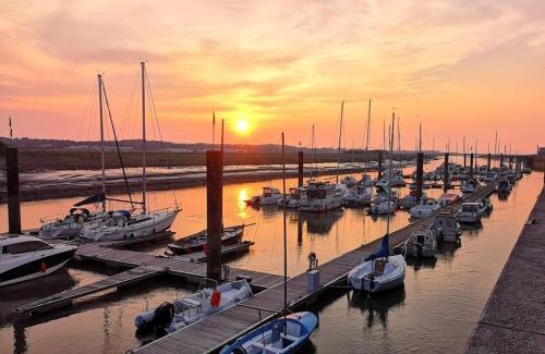 Etaples Apartment | Studio rénové à deux pas du port - Escale Opaline