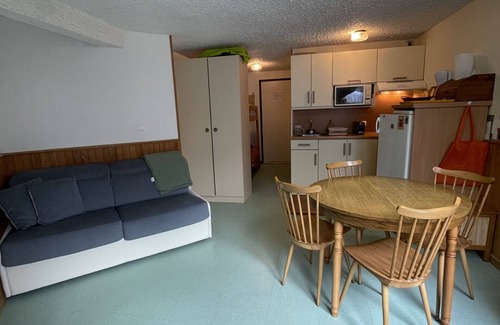 Laveissiere Apartment | Studio résidence Les Sagnes