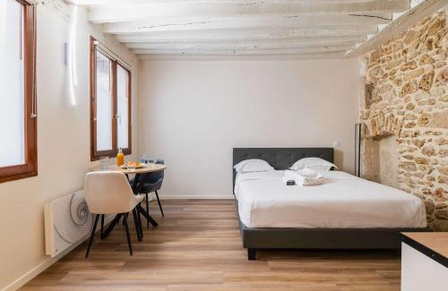 4th Arrondissement Apartment | Studio refait a neuf ile saint louis Paris 4 - 2P