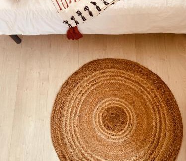 Luxeuil-les-Bains Apartment | Studio Renard, style bohème et atypique, Curistes