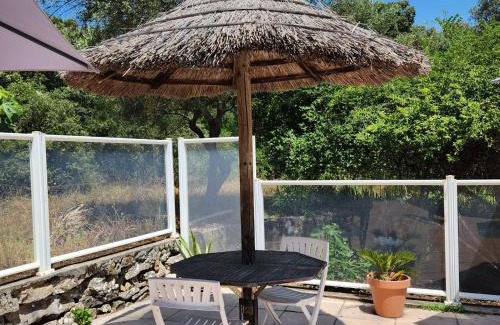 Carnoules Apartment | Studio Romance dans la nature