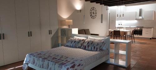 Vicenza Apartment | Studio Rosa