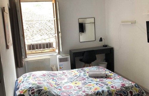 Cahors Old Town Apartment | Studio rue Donzelle 2nd floor