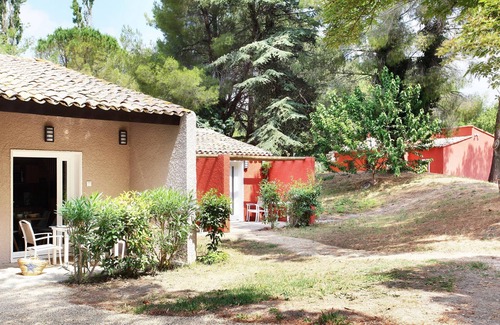 Arles Apartment | Studio Rustic | Accès Piscine Saisonnière