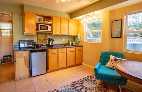 Colington Apartment | Studio Sea Private hot tub!