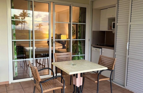 Gros Raisins Apartment | Studio sea view with pool at pierre et vacances