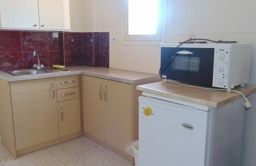 Agios Ioannis Apartment | Studio, Shared Pool Within Easy Reach Of Beaches and near Aqualand waterpark