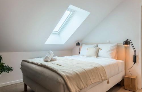 Annappes Apartment | Studio sous les combles côté cour, parking gratuit