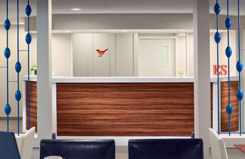 Somers Point House | Studio Suite, 1 King Bed - Mobility Roll in Shower