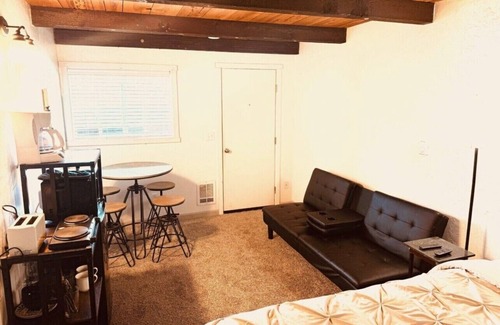 Gold Beach Resort | Studio Suite #38 River Front