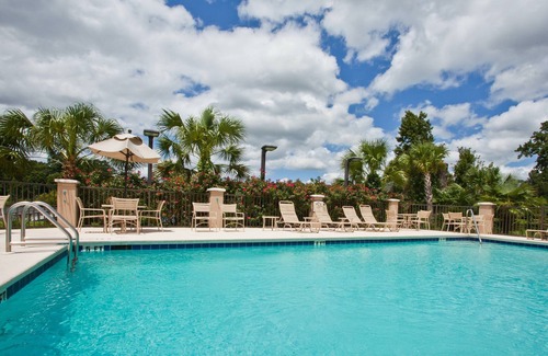 Tallahassee Apartment | Studio Suite in Tallahassee | FREE Breakfast + On-Site Business Center