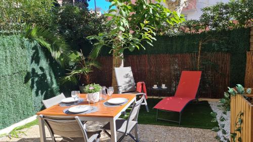 Juan-les-Pins Apartment | Studio Sun-Beach avec parking et jardin - 500m des plages de Juan Les Pins