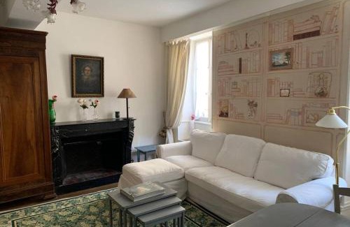 Semur-en-Auxois Apartment | Studio sur les remparts Semur-en-Auxois BOURGOGNE