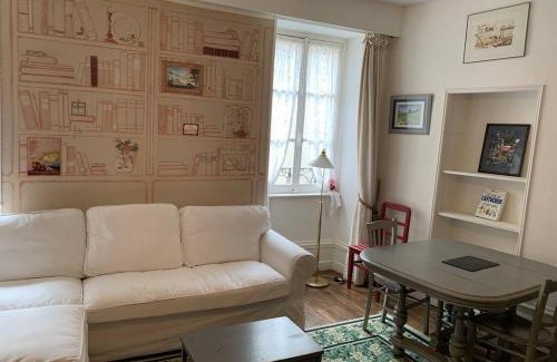 Semur-en-Auxois Apartment | Studio sur les remparts Semur-en-Auxois BOURGOGNE