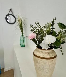 Chatellerault Apartment | Studio Sydney Charme et jardin I séjour pro ou romantique