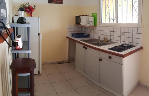 Cafeiere Cottage | Studio, terrace, beach