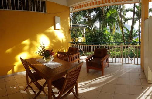 Cafeiere Cottage | Studio, terrace, beach