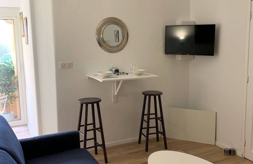 Ajaccio Apartment | Studio terrace rue piétonne Ajaccio