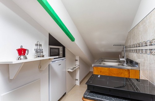 Furci Siculo House | Studio 'The Amphora Lodging' with Sea View, Wi-Fi and Air Conditioning