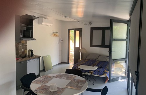 Draguignan House | Studio Tout Equipé Dans Résidence Particulière en Plein Centre de Draguignan