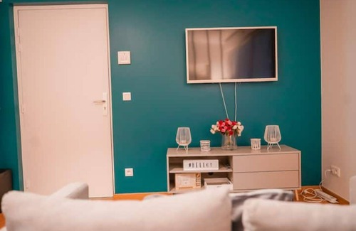 Pantin Apartment | Studio Très Cosy Tout Confort