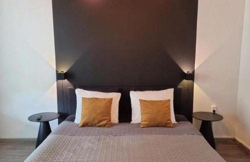 Groningen Apartment | Studio Trenz - stylish duo studio