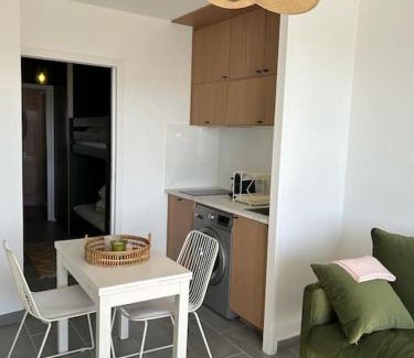 Mimizan-Plage Apartment | Studio vue mer