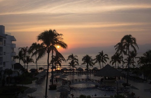 Flamingos Resort | Studio w/balcony in 4 Star Family Resort Steps from Beach-Marival Emotions.