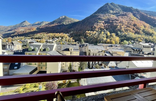 Cauterets Apartment | STUDIO WIFI ALL COMFORT 440 M DES TELECABINES du LYS, A PROXIMITE DES COMMERCES