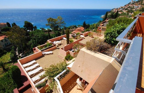 Roquebrune-Cap-Martin Apartment | Studio with Wi-Fi for 6, stunning sea view