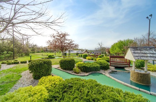 Sheridan Apartment | Studio with Access to Amazing Amenities