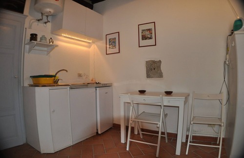 Marciana House | Studio with elegant furnishings