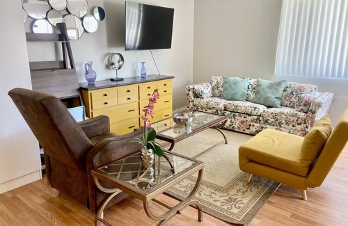 Spring Valley Apartment | Studio with Full Kitchen Private Entrance