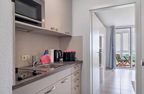 Sahlenburg Apartment | Studio 'With Great Sea View of Island' with Sea View, Private Garden and Wi-Fi
