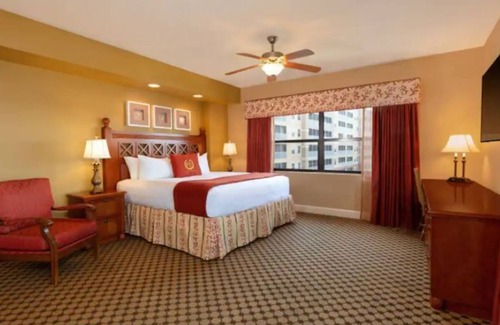 Florida Central Atlantic Coast Resort | Studio with king-size bed + queen sleeper in a luxury resort near attractions.
