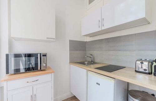 Vauban Esquermes Apartment | Studio with mezzanine 150m from the metro