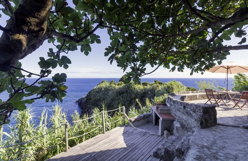 Povoacao House | Studio with ocean view - Garajau Nature Retreat