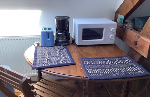 Abbeville Bed & Breakfast | Studio with private bathroom and picnic area