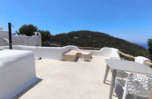 Cala Vadella Apartment | Studio with sea view and private terrace